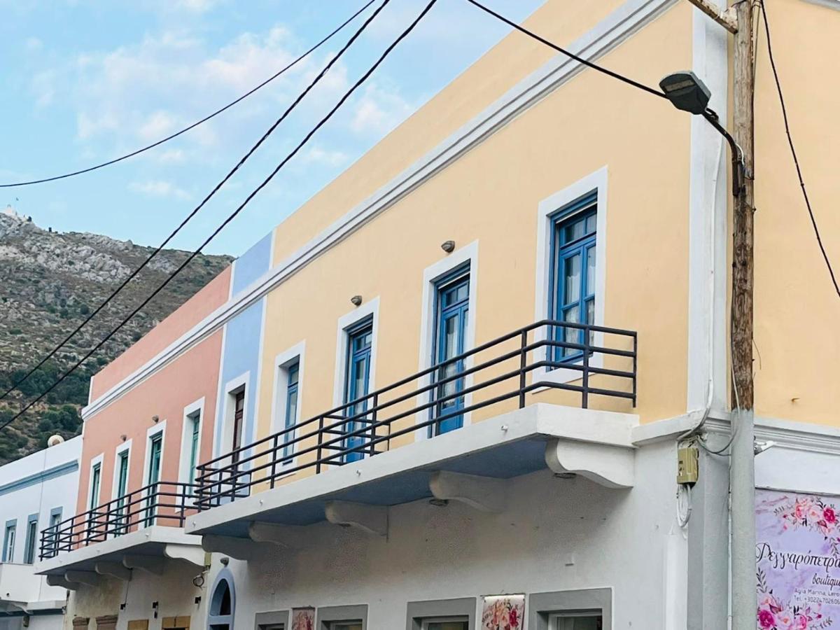 Almira Studios And Apartments Agia Marina  Exterior foto