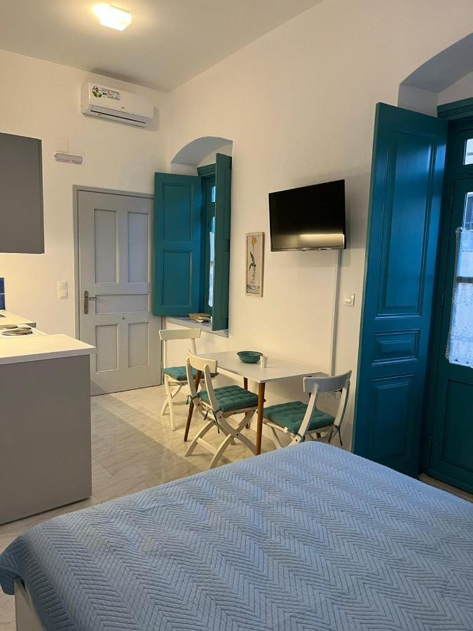 Almira Studios And Apartments Agia Marina  Exterior foto
