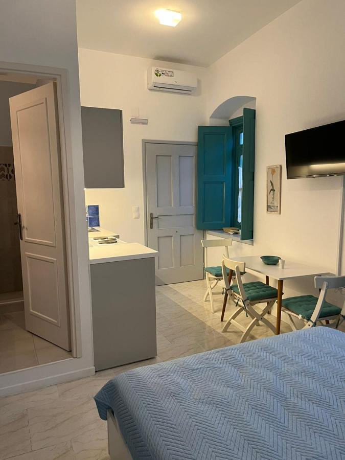 Almira Studios And Apartments Agia Marina  Exterior foto