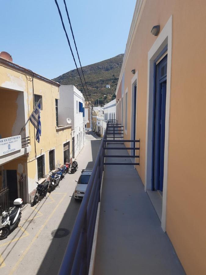 Almira Studios And Apartments Agia Marina  Exterior foto