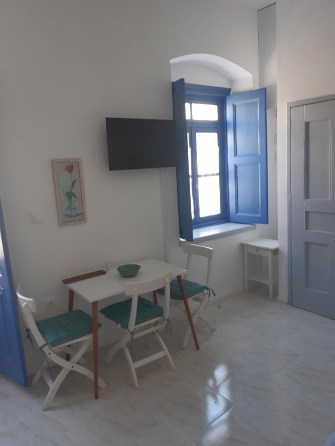 Almira Studios And Apartments Agia Marina  Exterior foto