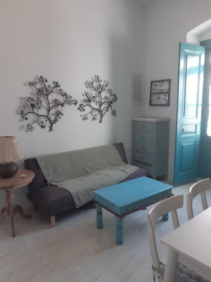 Almira Studios And Apartments Agia Marina  Exterior foto